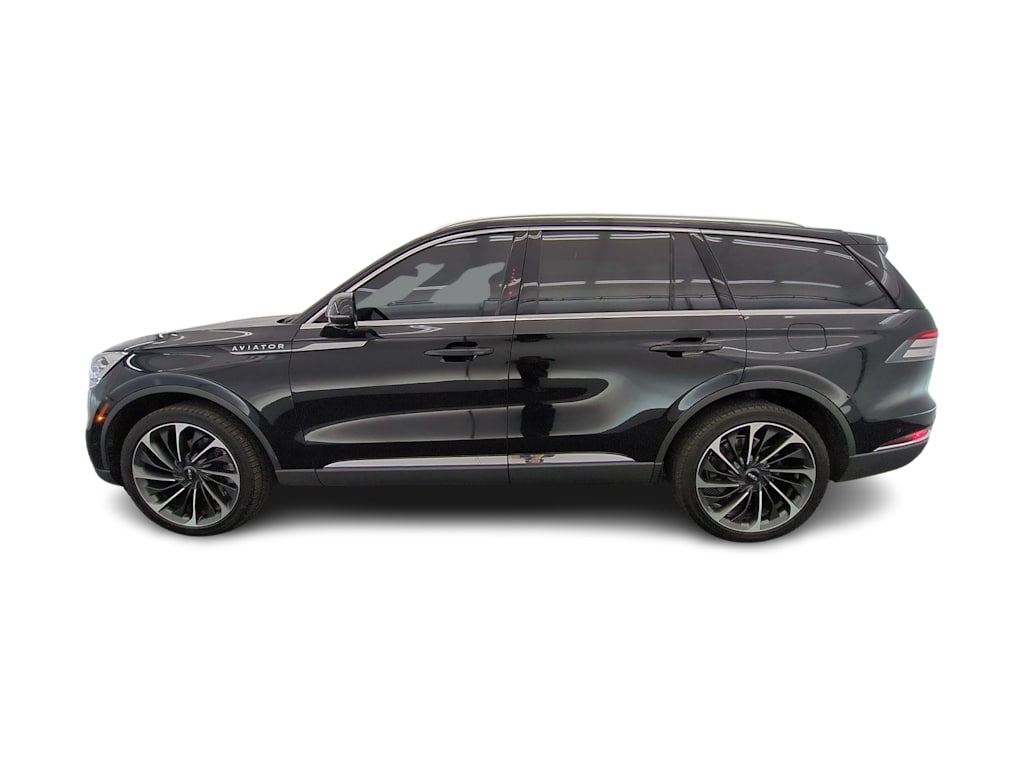 Thumbnail: 2020 Lincoln Aviator - 3