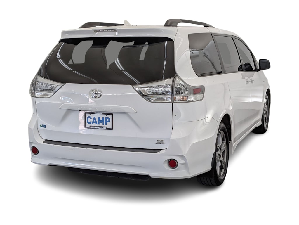 Thumbnail: 2019 Toyota Sienna - 20