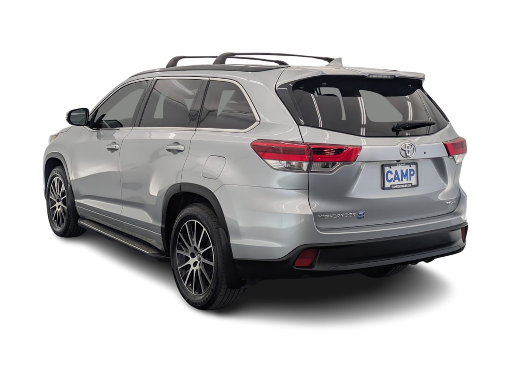 Thumbnail: 2018 Toyota Highlander - 4