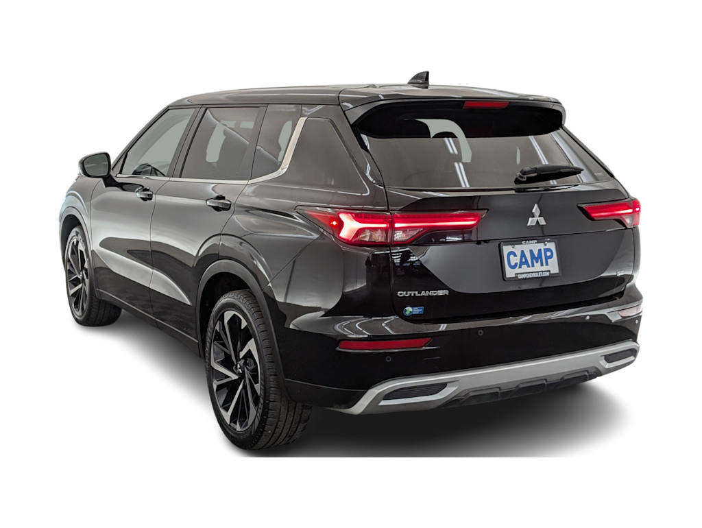Thumbnail: 2024 Mitsubishi Outlander - 4