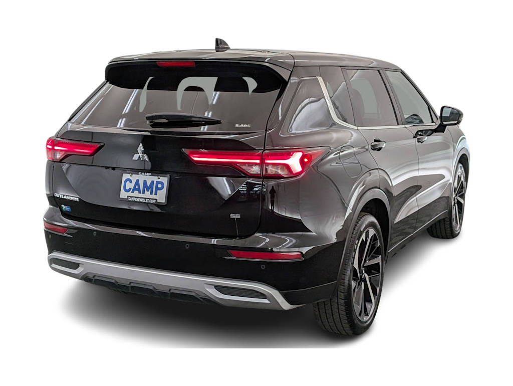 Thumbnail: 2024 Mitsubishi Outlander - 21