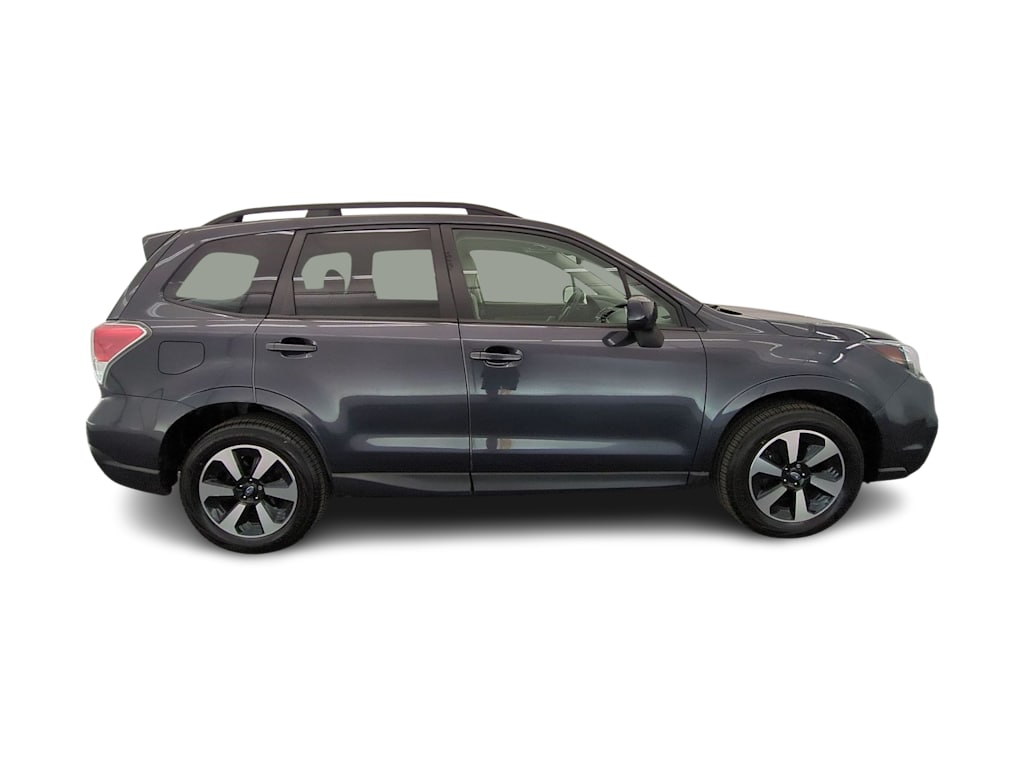 Thumbnail: 2018 Subaru Forester - 21