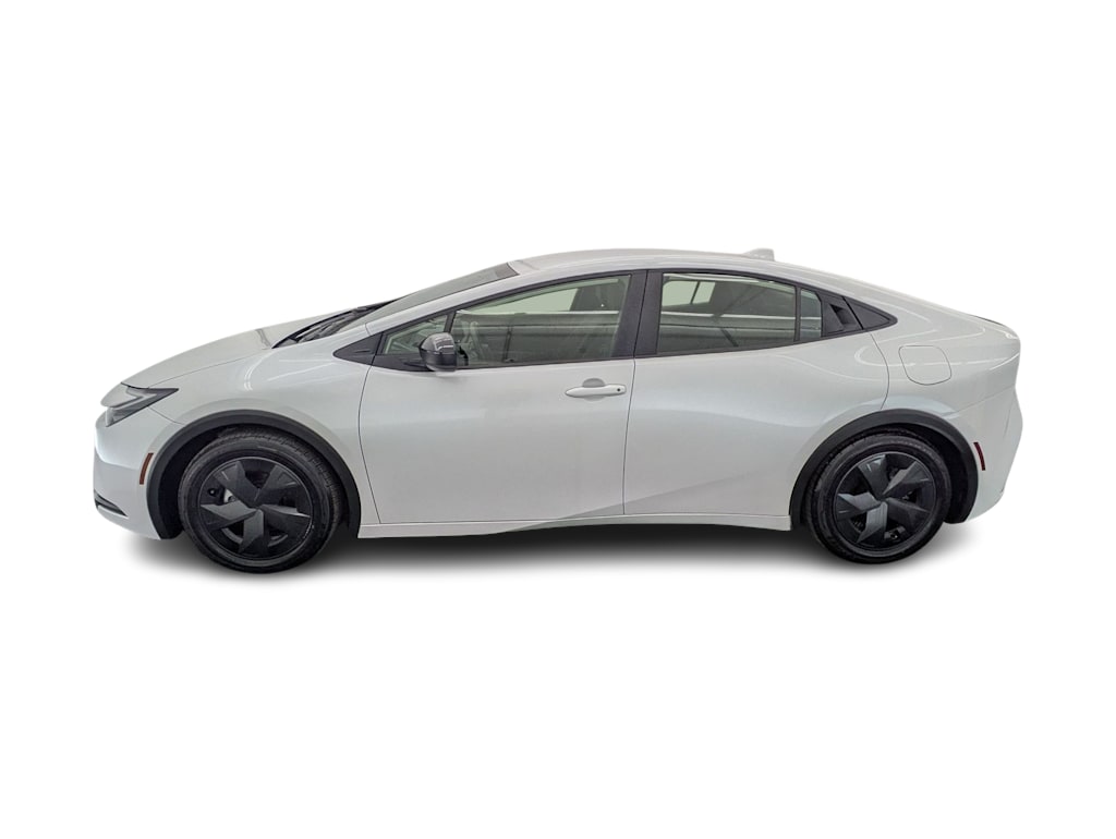 Thumbnail: 2024 Toyota Prius - 3