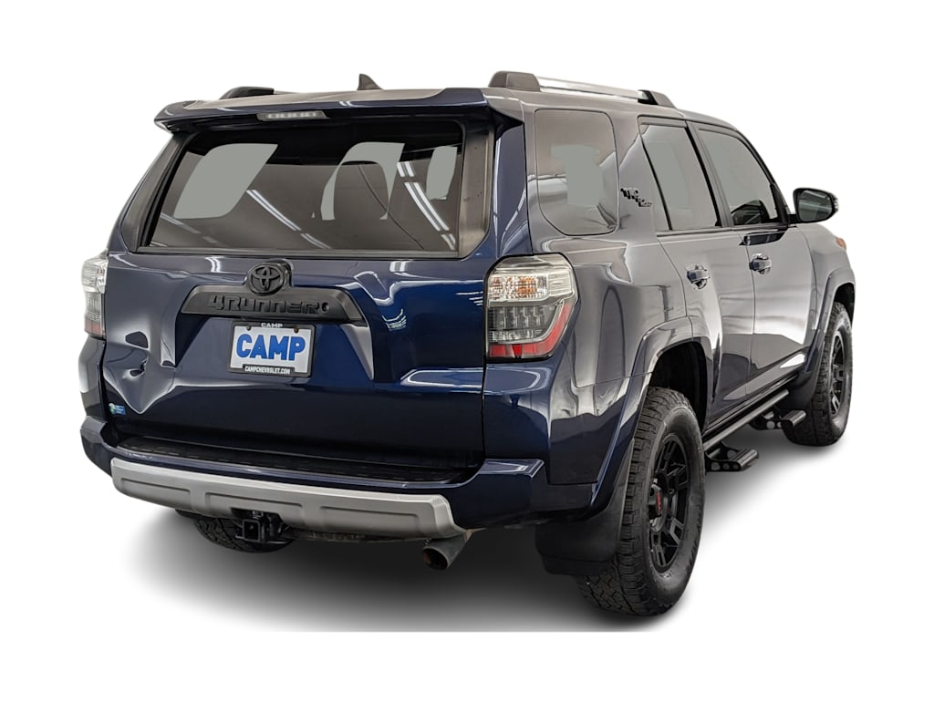 Thumbnail: 2018 Toyota 4Runner - 20