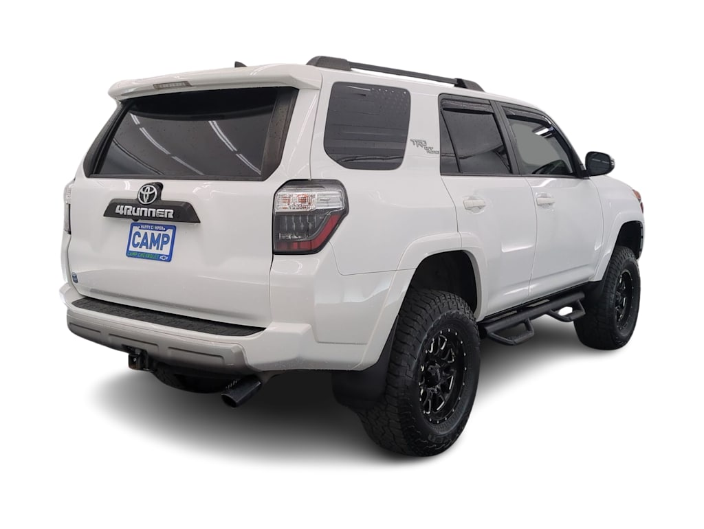 Thumbnail: 2021 Toyota 4Runner - 20