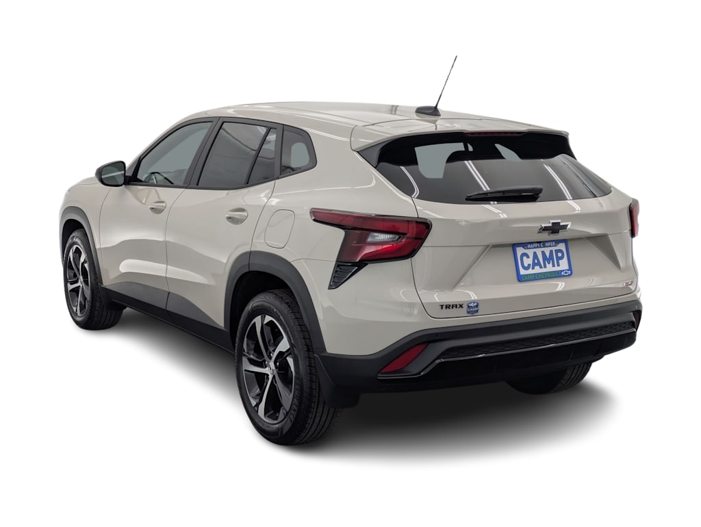 Thumbnail: 2026 Chevrolet Trax - 4