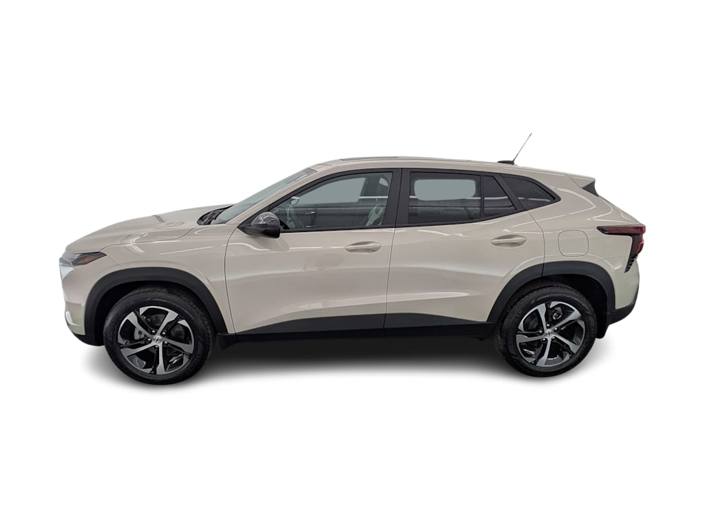 Thumbnail: 2026 Chevrolet Trax - 3