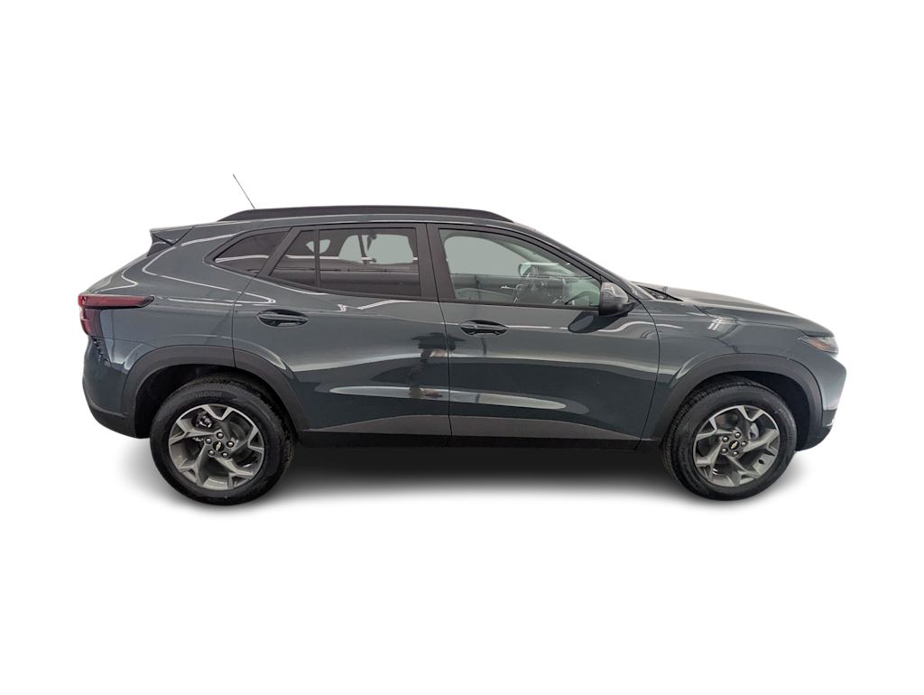 Thumbnail: 2026 Chevrolet Trax - 21
