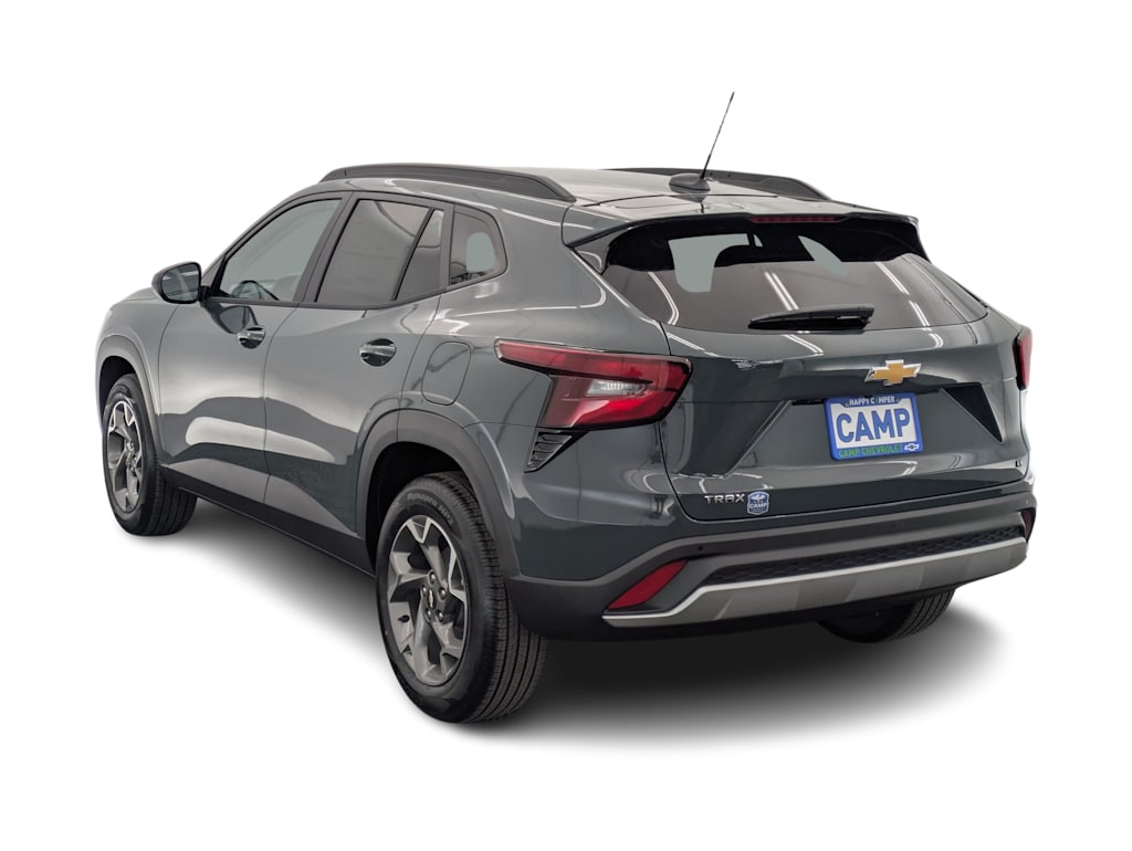 Thumbnail: 2026 Chevrolet Trax - 4