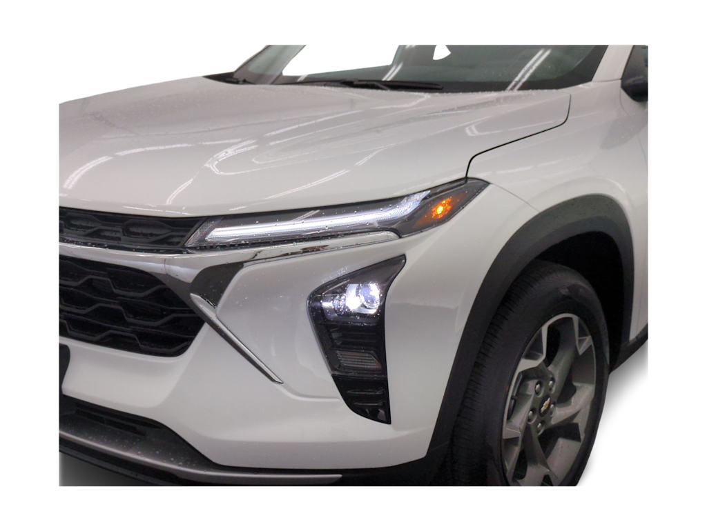 Thumbnail: 2026 Chevrolet Trax - 24