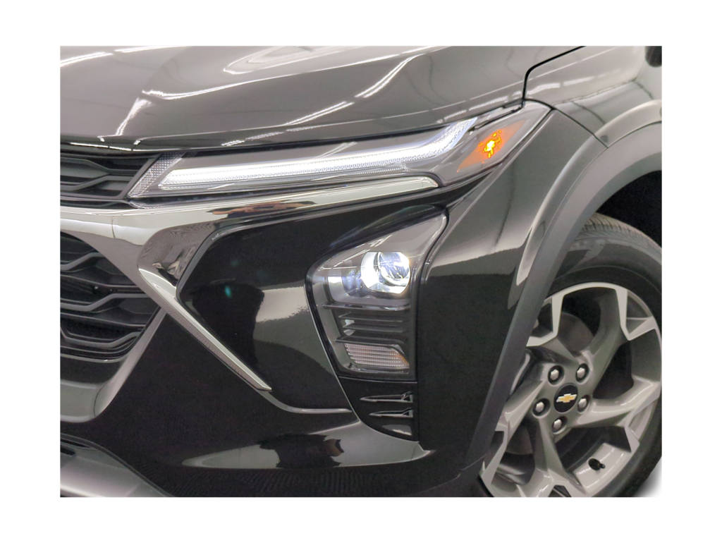 Thumbnail: 2026 Chevrolet Trax - 24