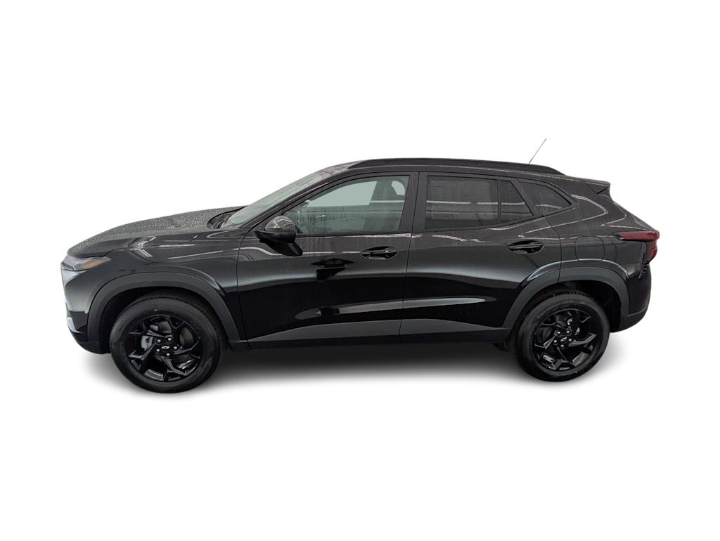 Thumbnail: 2026 Chevrolet Trax - 3
