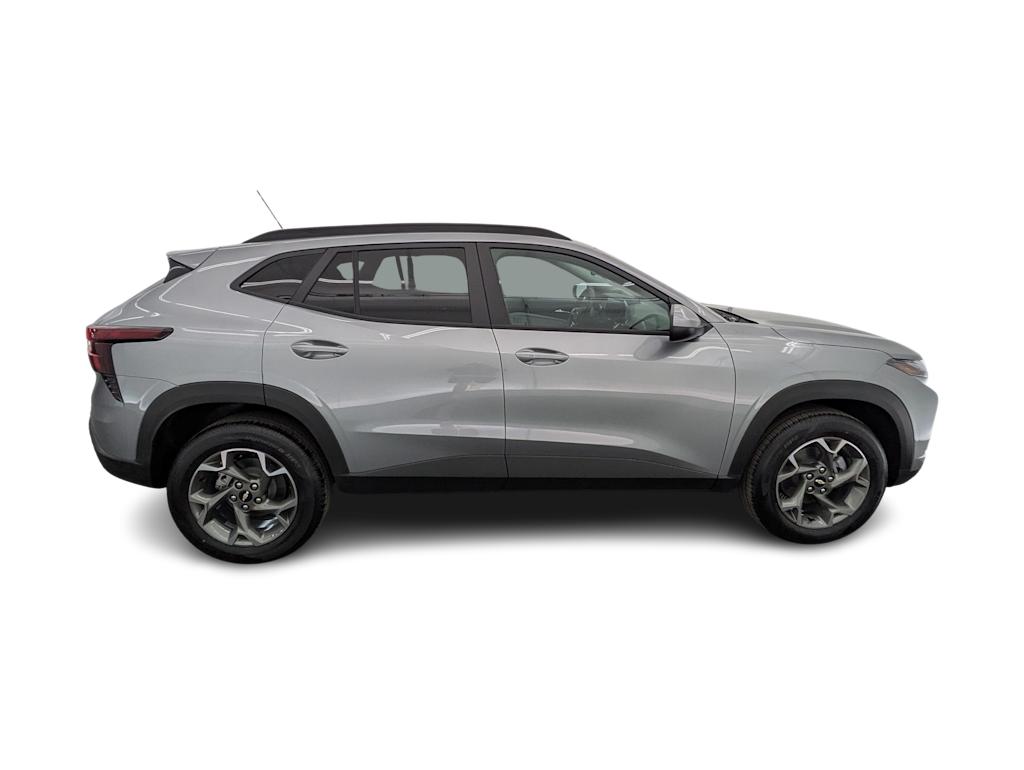 Thumbnail: 2026 Chevrolet Trax - 22