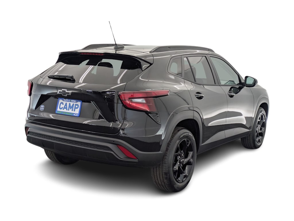 Thumbnail: 2026 Chevrolet Trax - 21