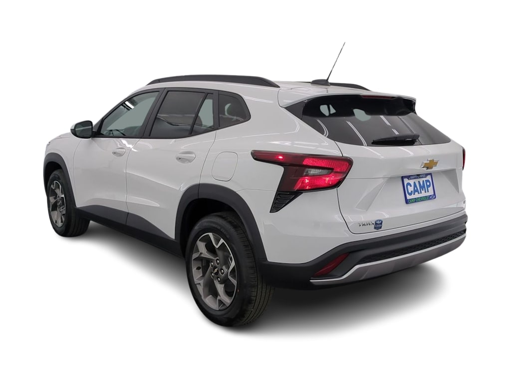 Thumbnail: 2026 Chevrolet Trax - 4