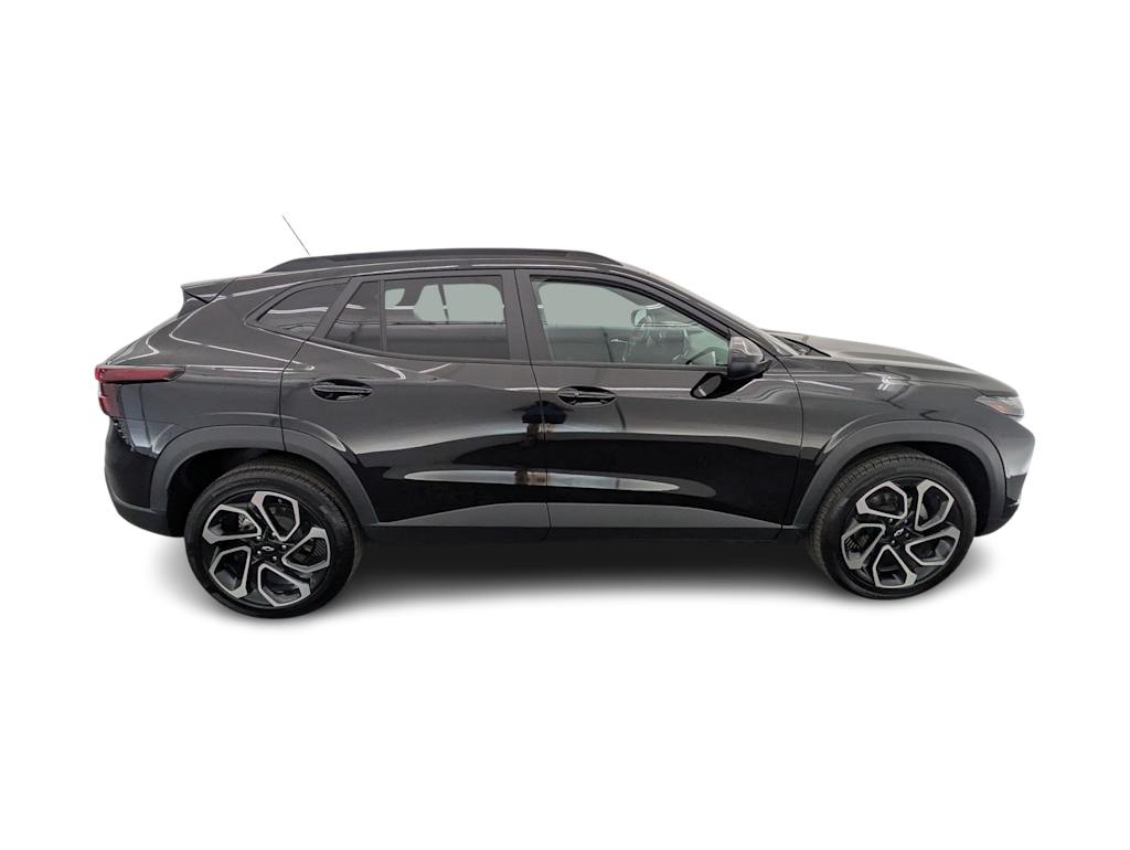Thumbnail: 2025 Chevrolet Trax - 21