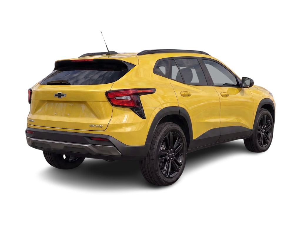 Thumbnail: 2024 Chevrolet Trax - 7