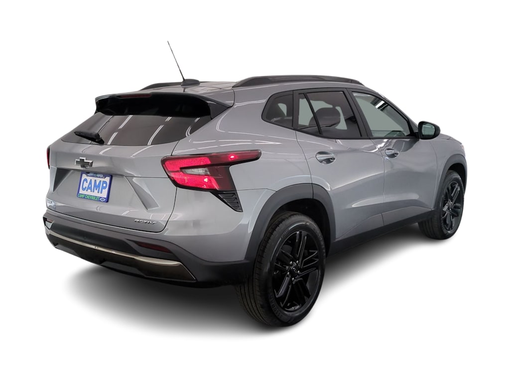 Thumbnail: 2026 Chevrolet Trax - 21