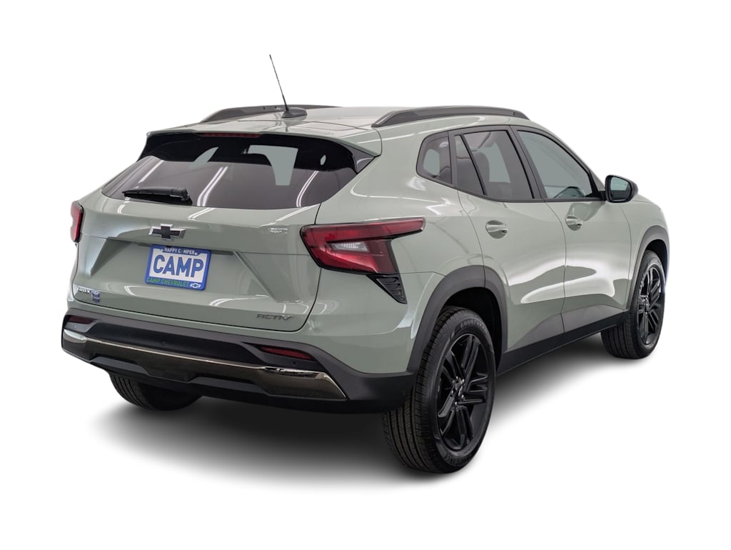 Thumbnail: 2026 Chevrolet Trax - 21