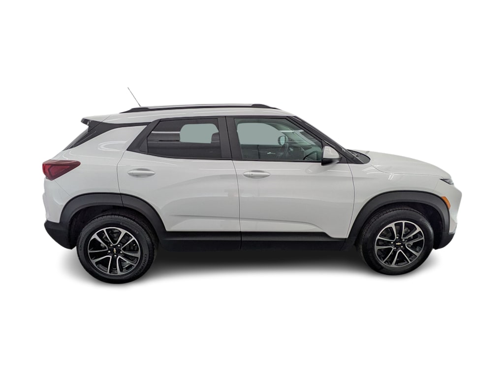 Thumbnail: 2024 Chevrolet TrailBlazer - 21