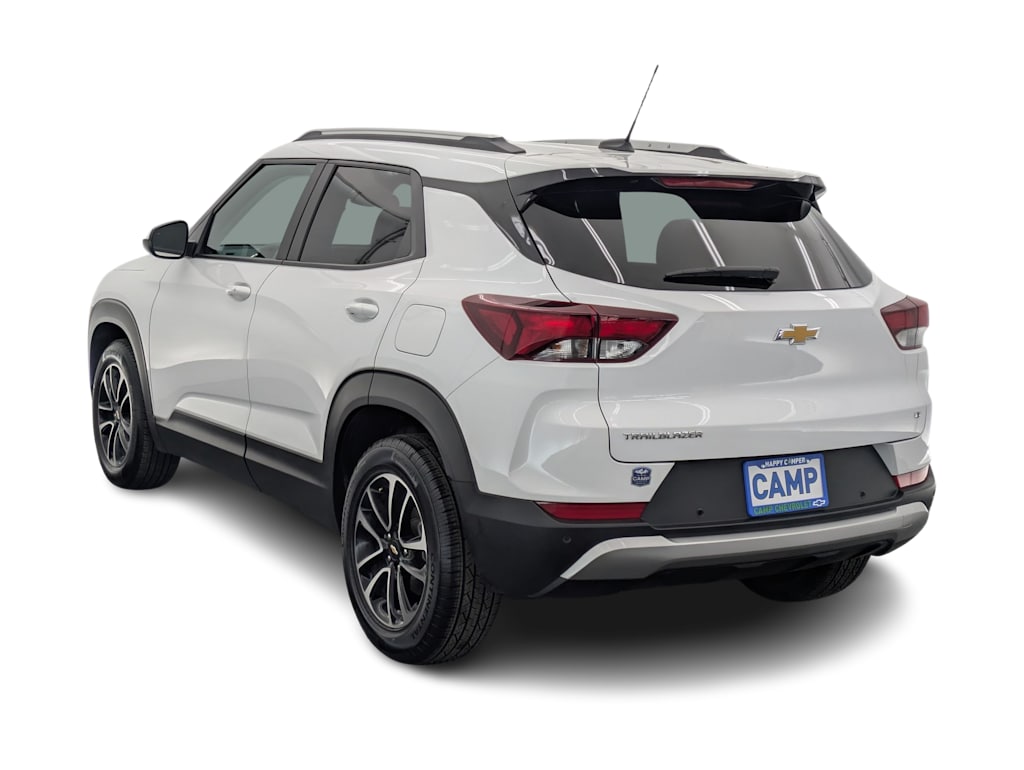 Thumbnail: 2024 Chevrolet TrailBlazer - 4
