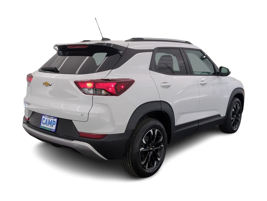 Thumbnail: 2023 Chevrolet TrailBlazer - 21