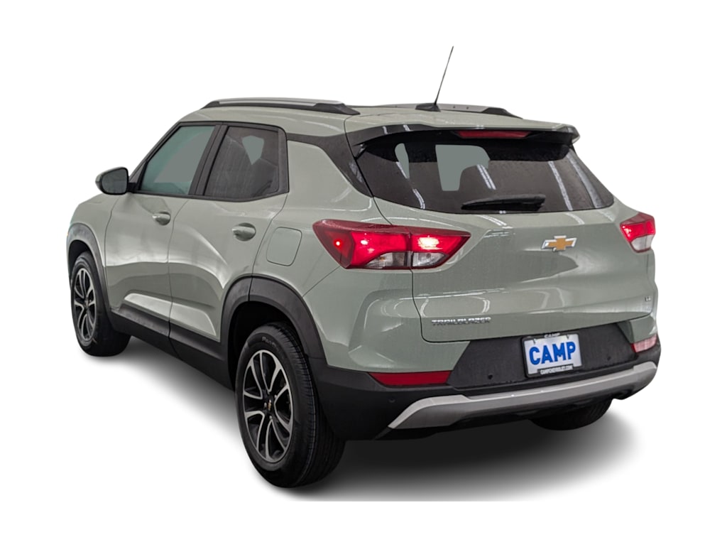 Thumbnail: 2026 Chevrolet TrailBlazer - 4