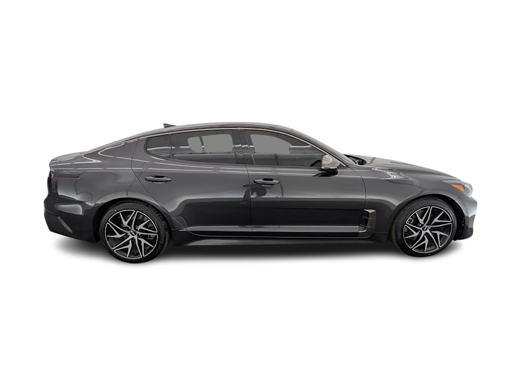 Thumbnail: 2022 Kia Stinger - 21