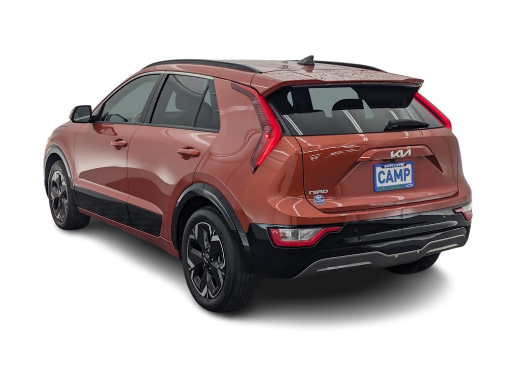 Thumbnail: 2023 Kia Niro - 4