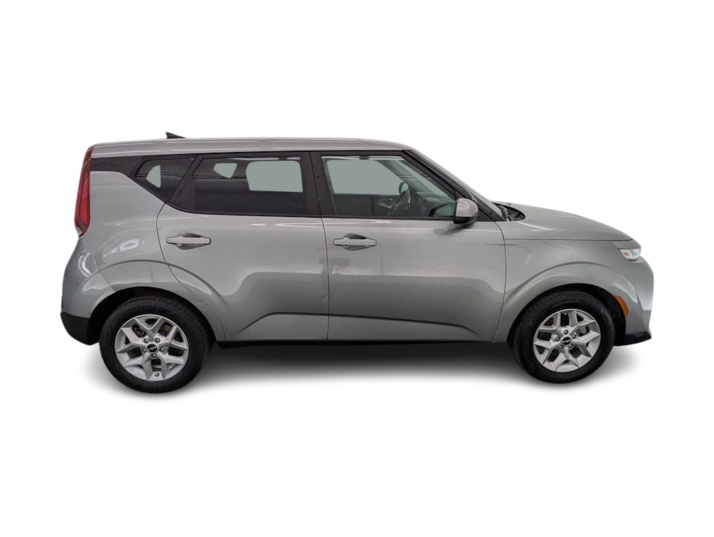 Thumbnail: 2022 Kia Soul - 21