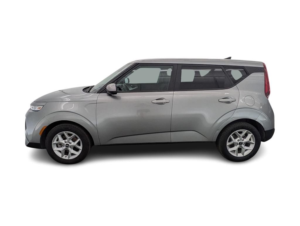 Thumbnail: 2022 Kia Soul - 3
