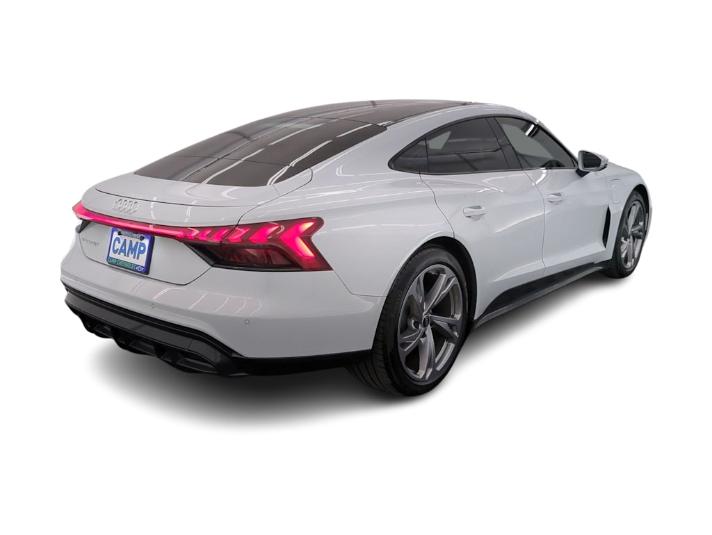 Thumbnail: 2023 Audi e-tron GT - 20