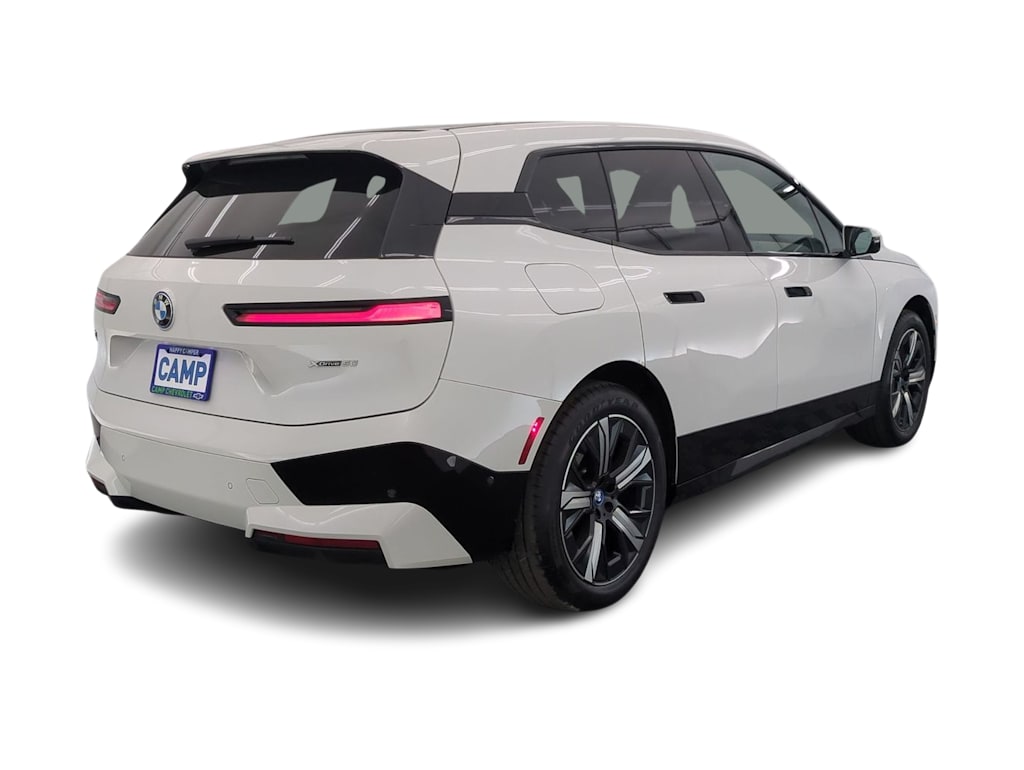 Thumbnail: 2023 BMW iX - 21
