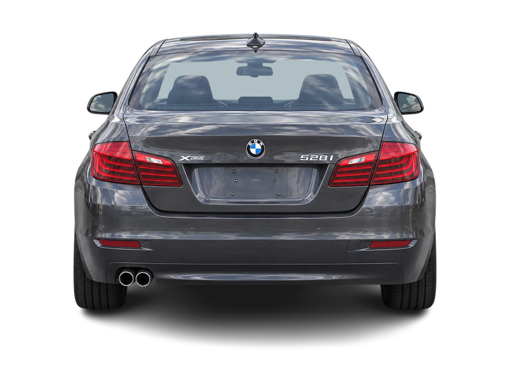 Thumbnail: 2016 BMW 5 Series - 3