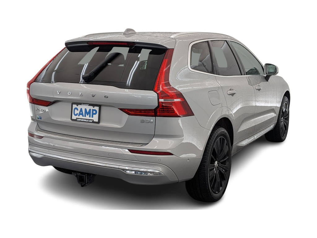 Thumbnail: 2022 Volvo XC60 - 21