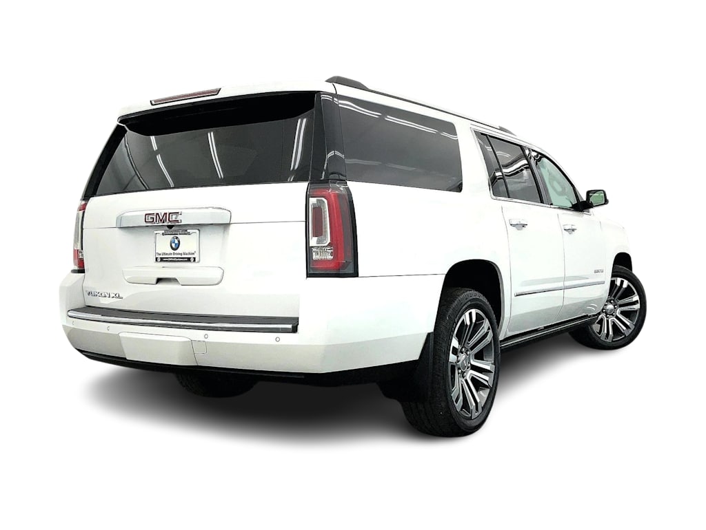 Thumbnail: 2019 GMC Yukon XL - 23