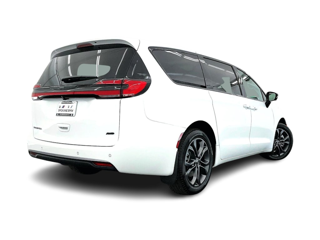 Thumbnail: 2026 Chrysler Pacifica - 23