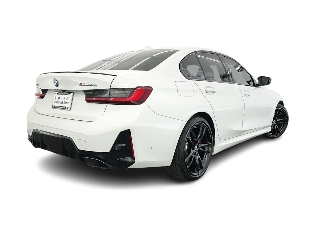 Thumbnail: 2024 BMW 3 Series - 22