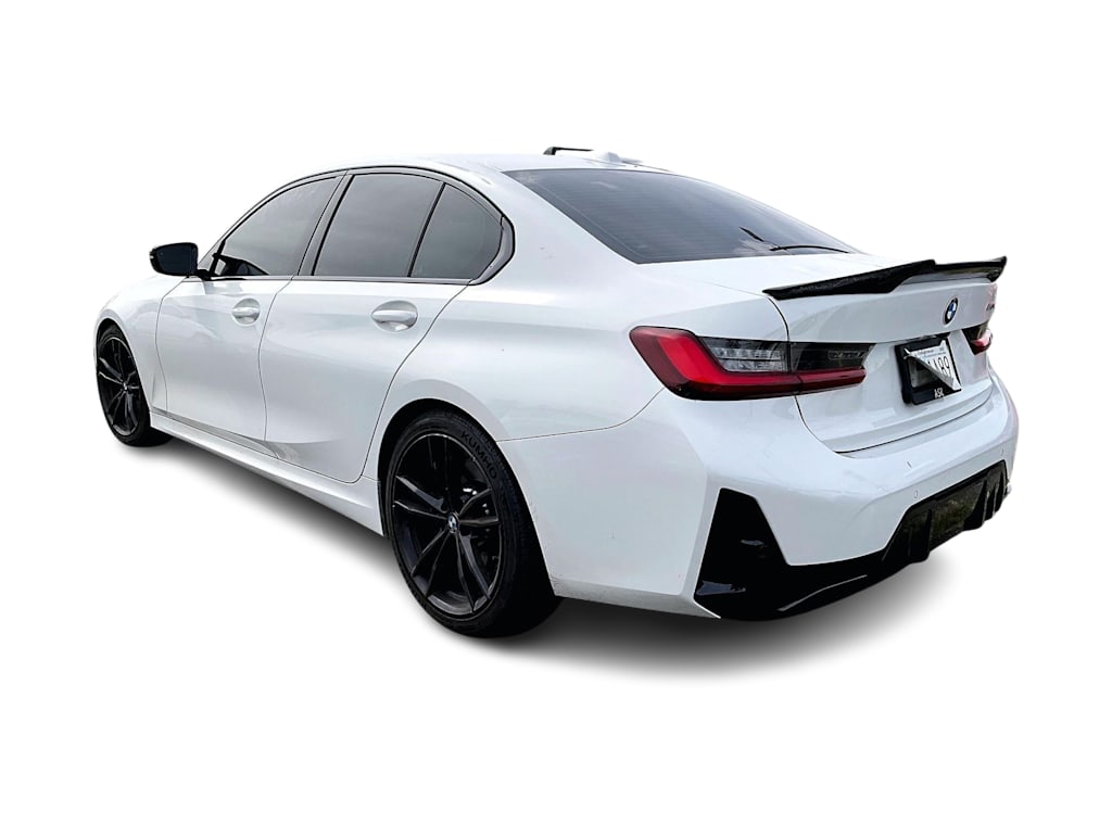 Thumbnail: 2023 BMW 3 Series - 4