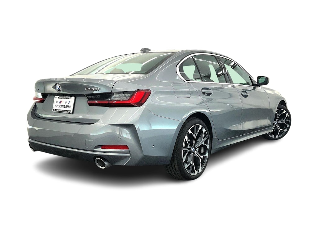 Thumbnail: 2025 BMW 3 Series - 22