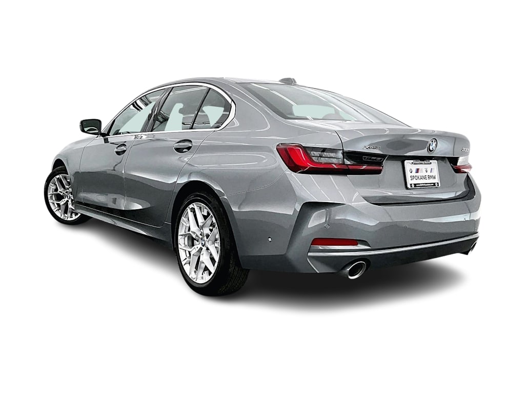 Thumbnail: 2025 BMW 3 Series - 4