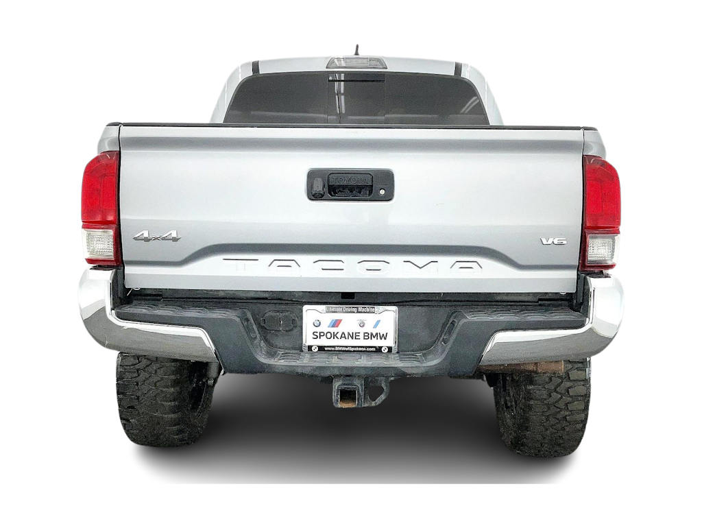 Thumbnail: 2019 Toyota Tacoma - 5