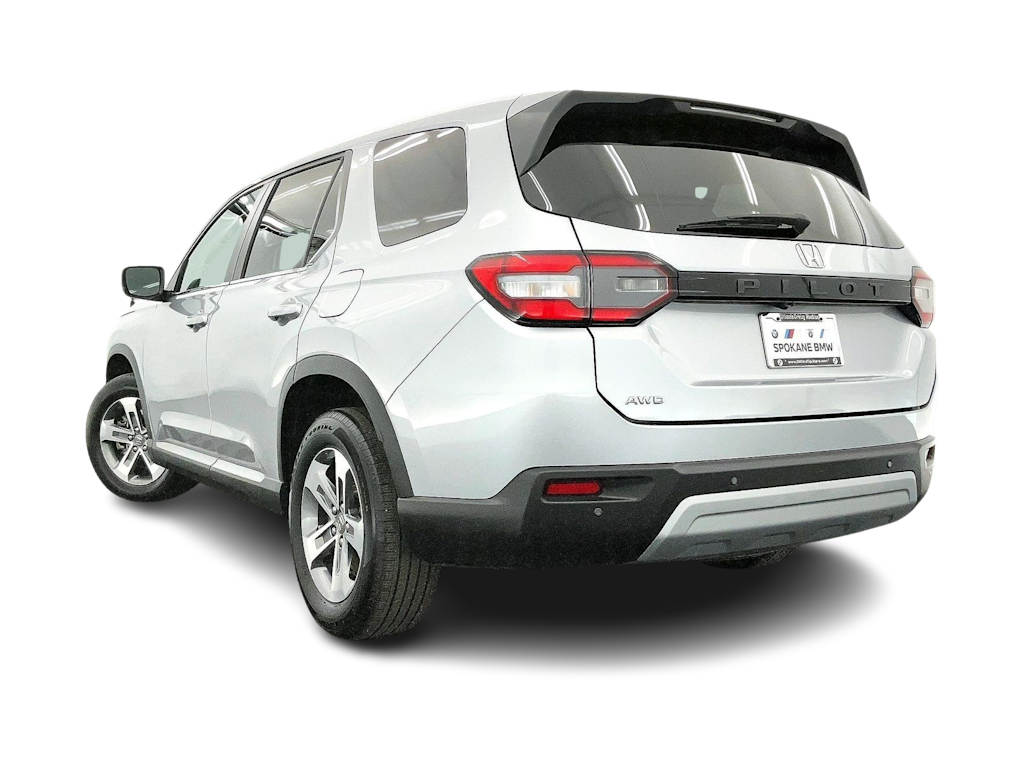 Thumbnail: 2023 Honda Pilot - 4