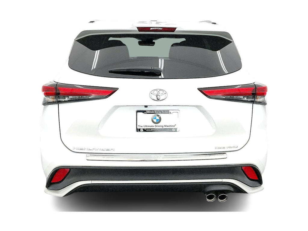 Thumbnail: 2023 Toyota Highlander - 5