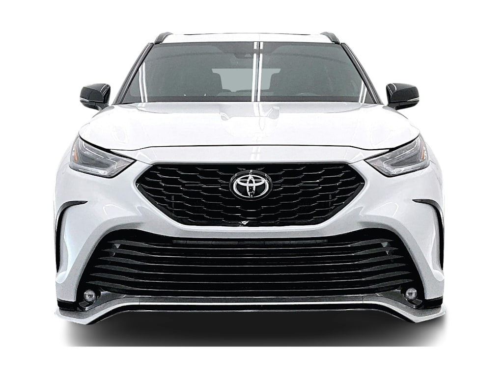 Thumbnail: 2023 Toyota Highlander - 6