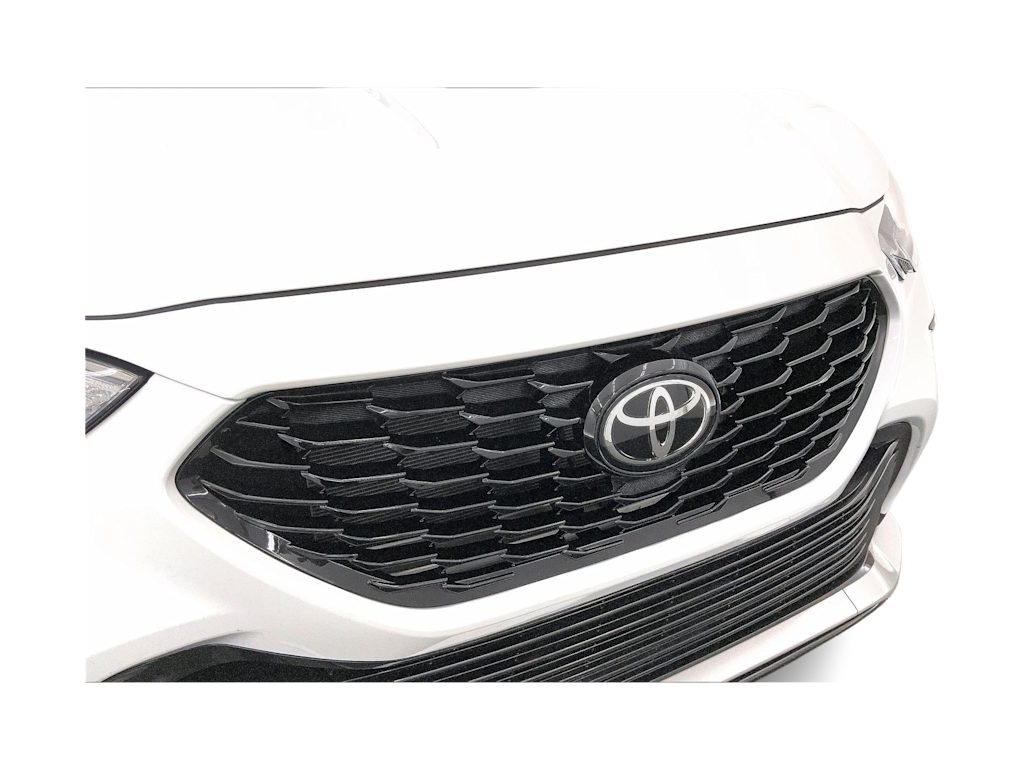 Thumbnail: 2023 Toyota Highlander - 33