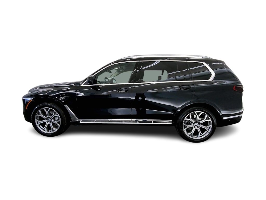Thumbnail: 2024 BMW X7 - 3