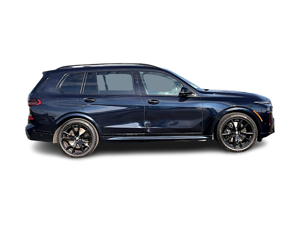 Thumbnail: 2026 BMW X7 - 10