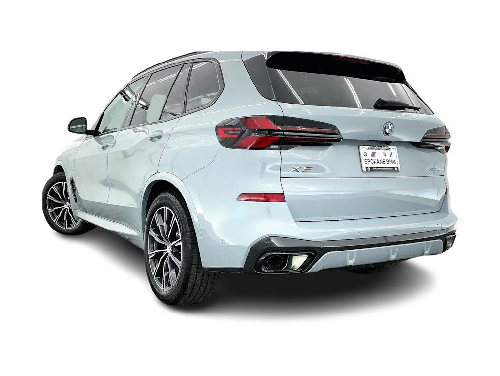 Thumbnail: 2026 BMW X5 - 4