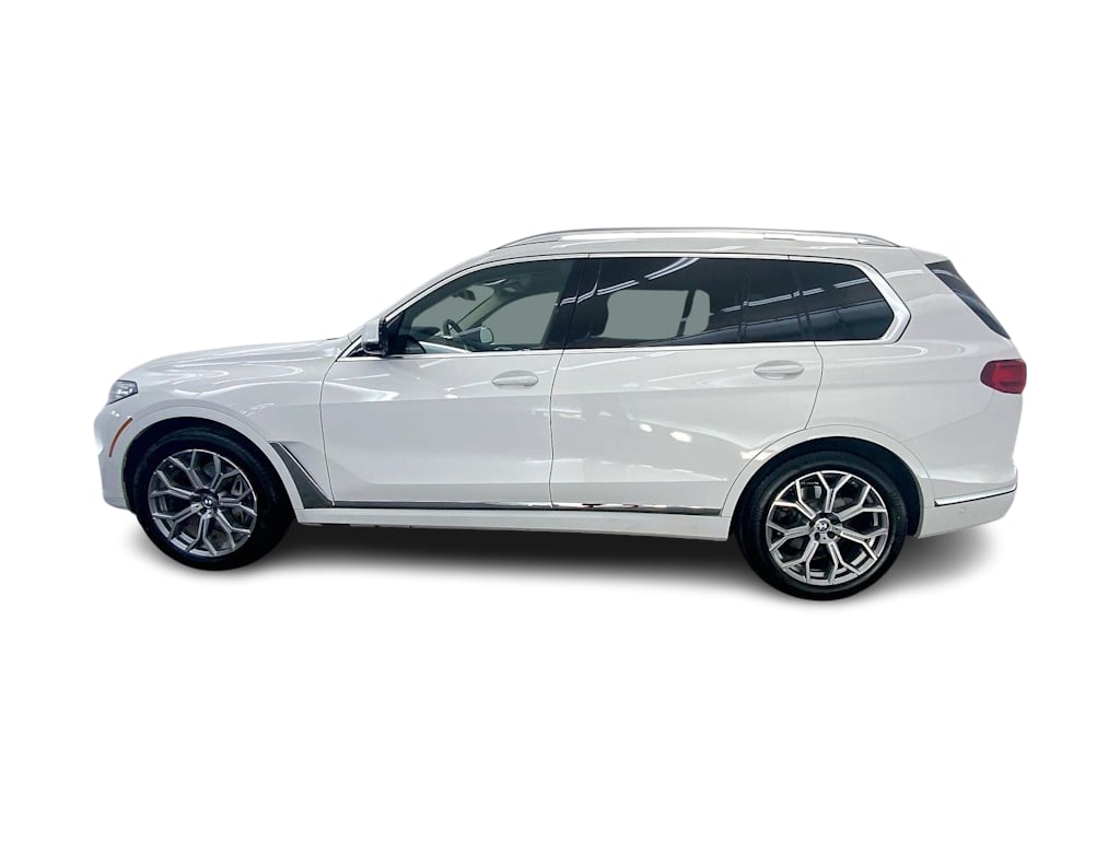 Thumbnail: 2021 BMW X7 - 3
